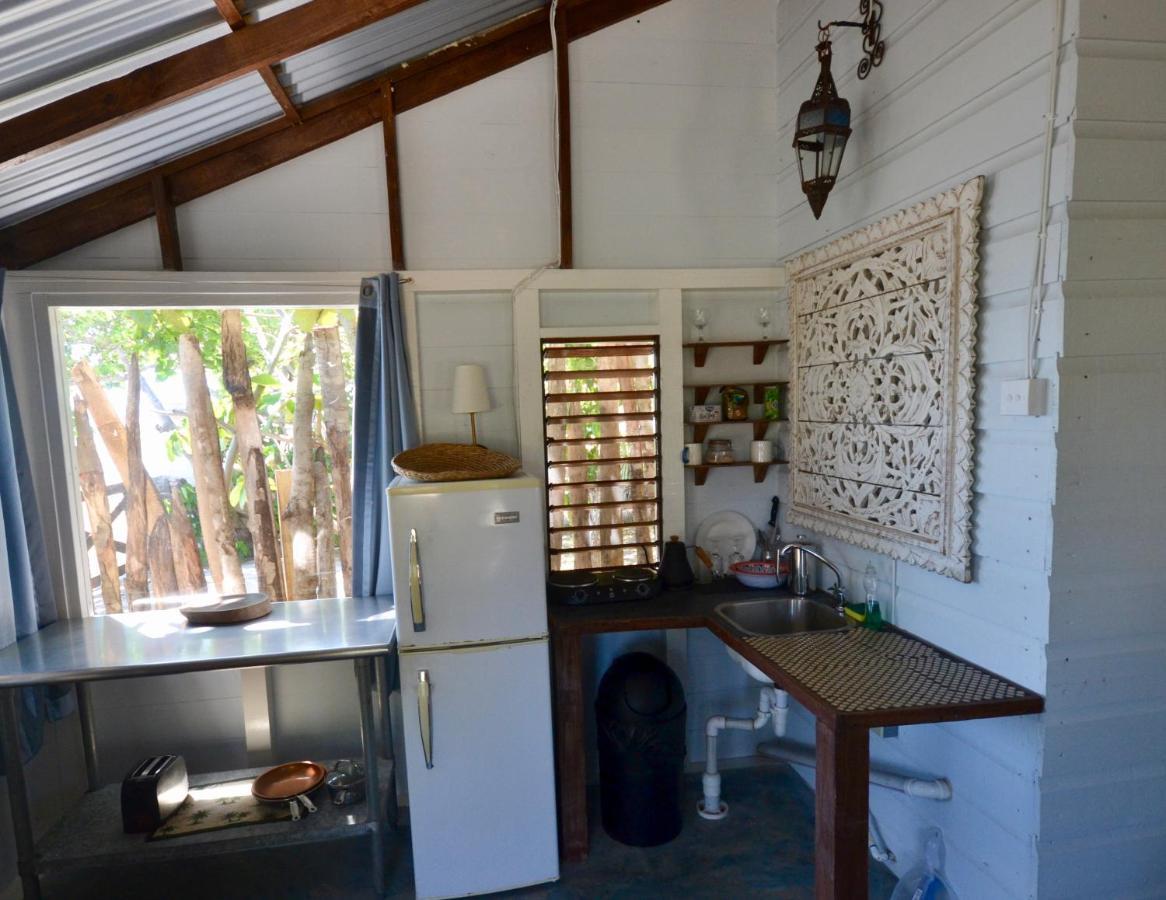 Katamah Beachfront Guesthouse トレジャー・ビーチ エクステリア 写真