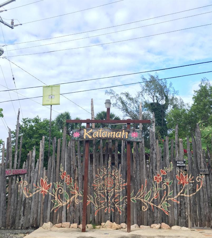 Katamah Beachfront Guesthouse トレジャー・ビーチ エクステリア 写真